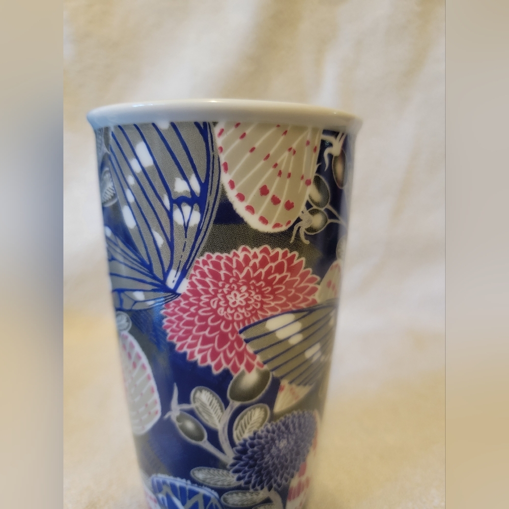 2018 Starbucks Blue, Gray and Pink Flowers on a Crematic 12 fl tumber - Picture 2 of 11